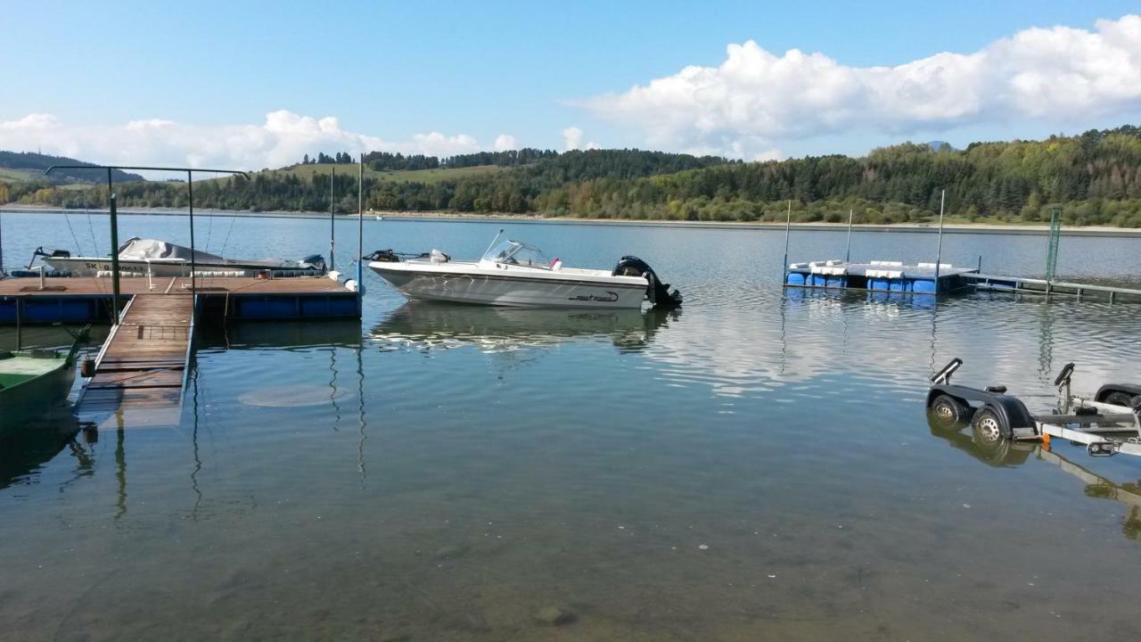 Chaty Rybarska Osada Liptovska Sielnica Luaran gambar